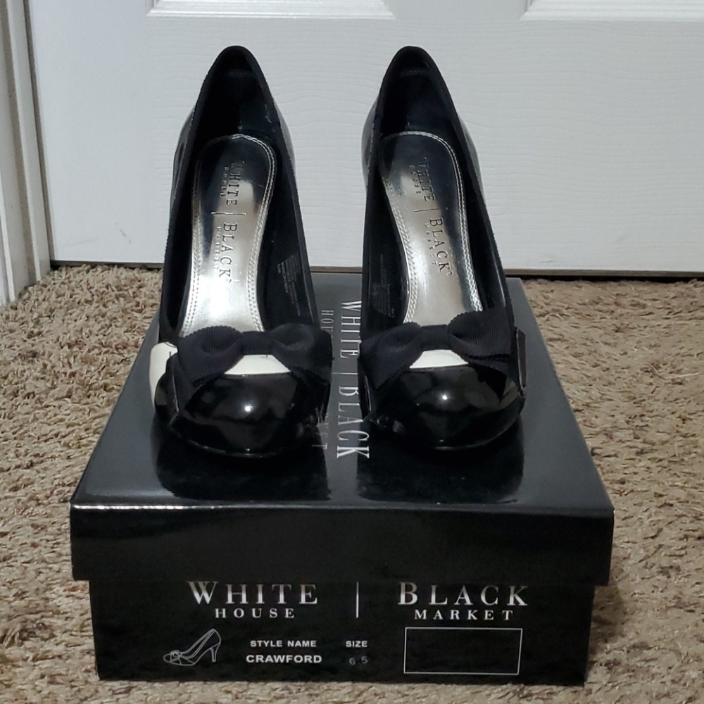 Shoes white house black market